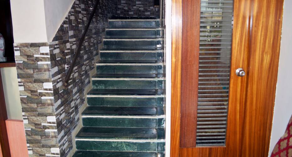 Hotel Sai Arpan Pimpal Wadi Road, Shirdi 3
